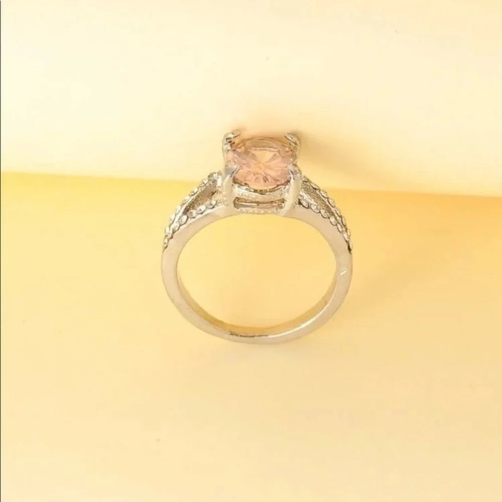 💋 Morganite faux diamond oval ring